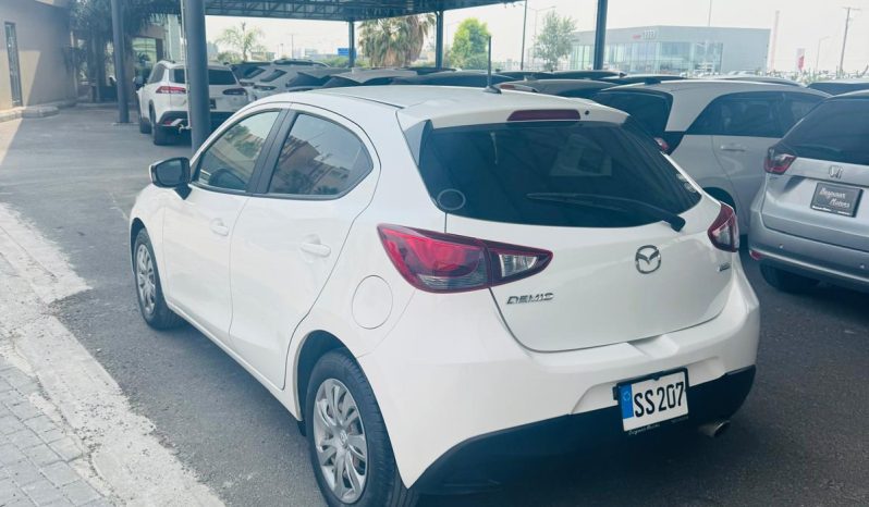
								Mazda Demio full									