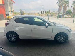 
										Mazda Demio full									