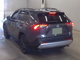 Toyota RAV4 2.5L 4WD Hybrid Adventure