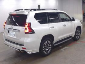 Toyota Land-Cruiser-Prado TZ-G 2.8L Diesel 6AT 4WD