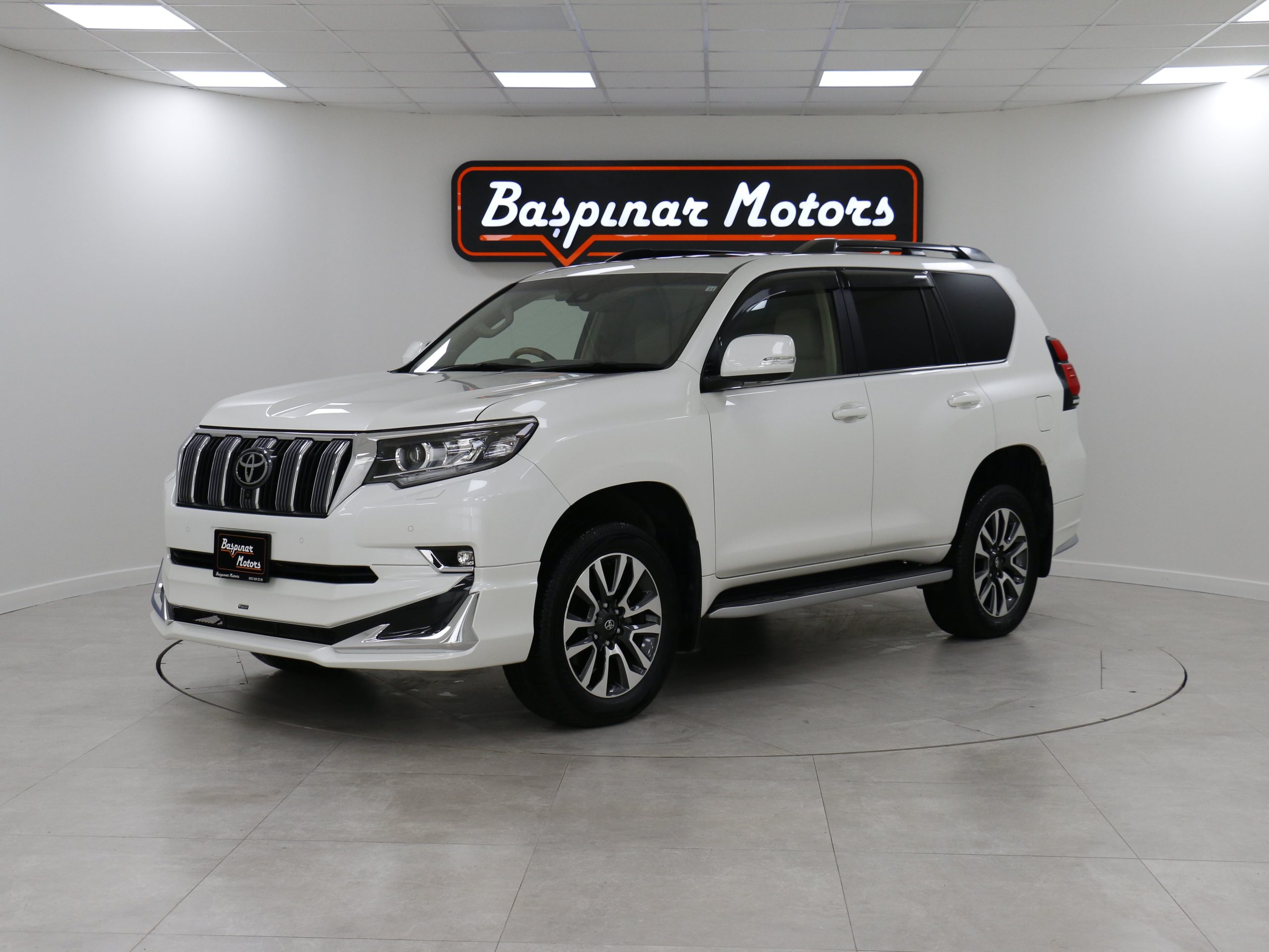 Toyota Land-Cruiser-Prado TZ-G 2.8L Diesel 6AT 4WD