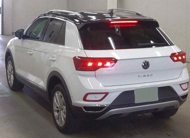 
								Volkswagen T-ROC 1.5L TSI Style full									