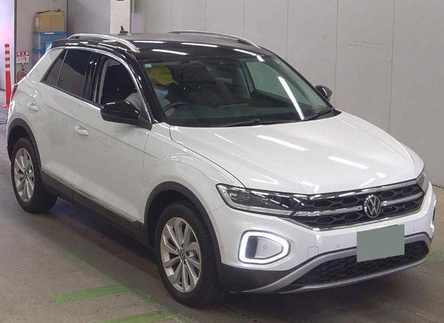 
								Volkswagen T-ROC 1.5L TSI Style full									