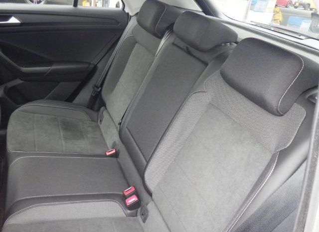 
								Volkswagen T-ROC 1.5L TSI Style full									