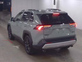 Toyota RAV4 2.0L 4WD Adventure