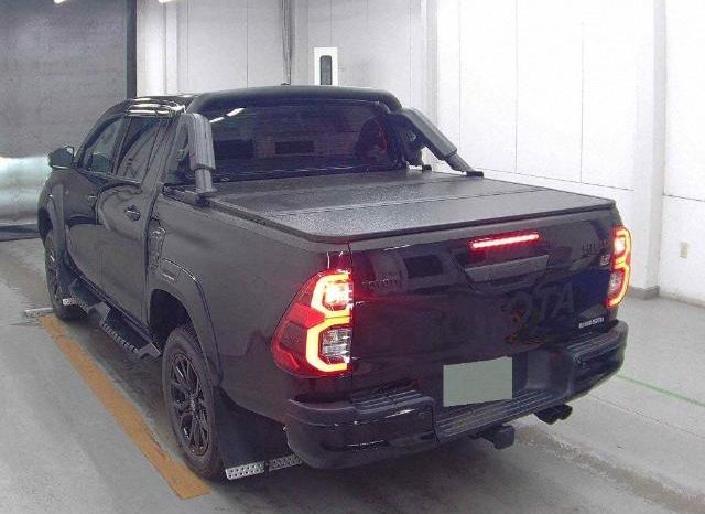 
								Toyota Hilux Z GR Sport 2.4D full									